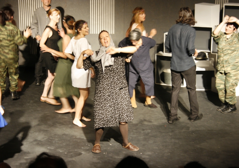 ΠΑΡΑΣΤΑΣΕΙΣ (44)