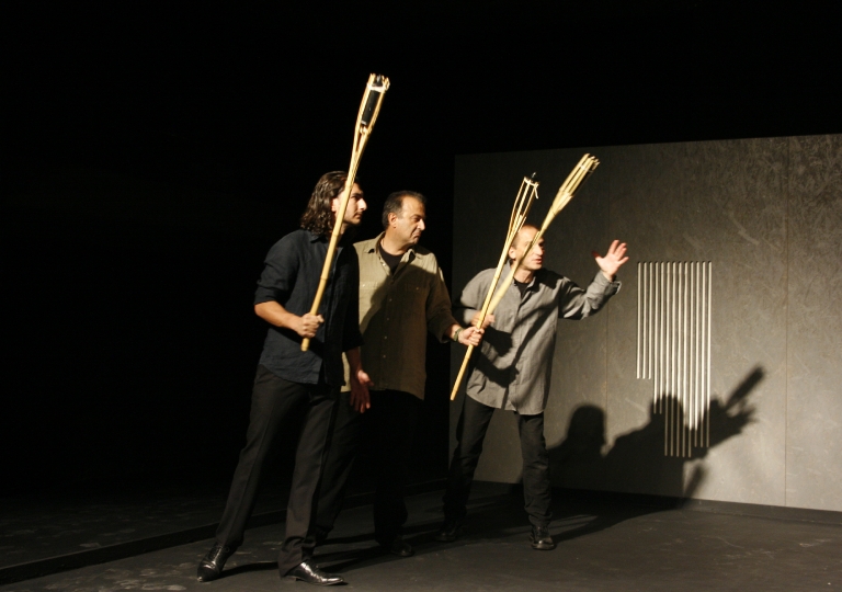 ΠΑΡΑΣΤΑΣΕΙΣ (71)