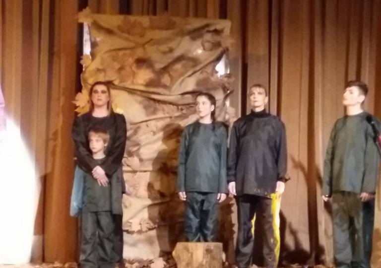 ΠAΡΑΣΤΑΣΗ (24)